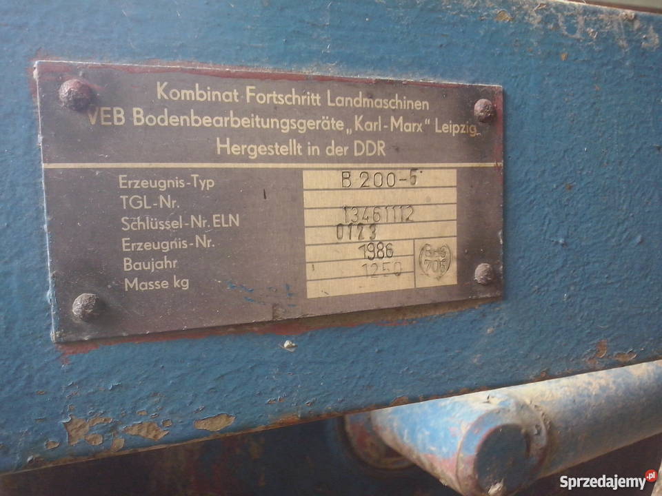 Pług Fortschritt B 2005