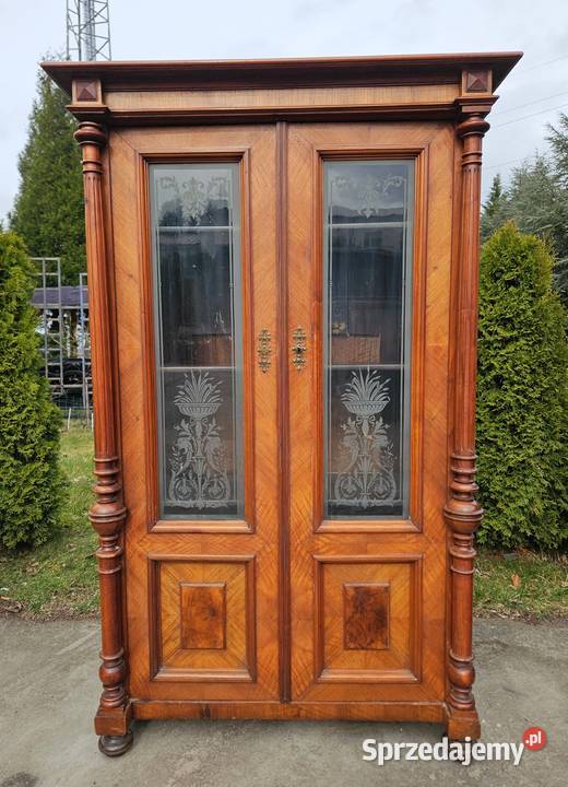 Witryna biblioteczka eklektyczna 9192