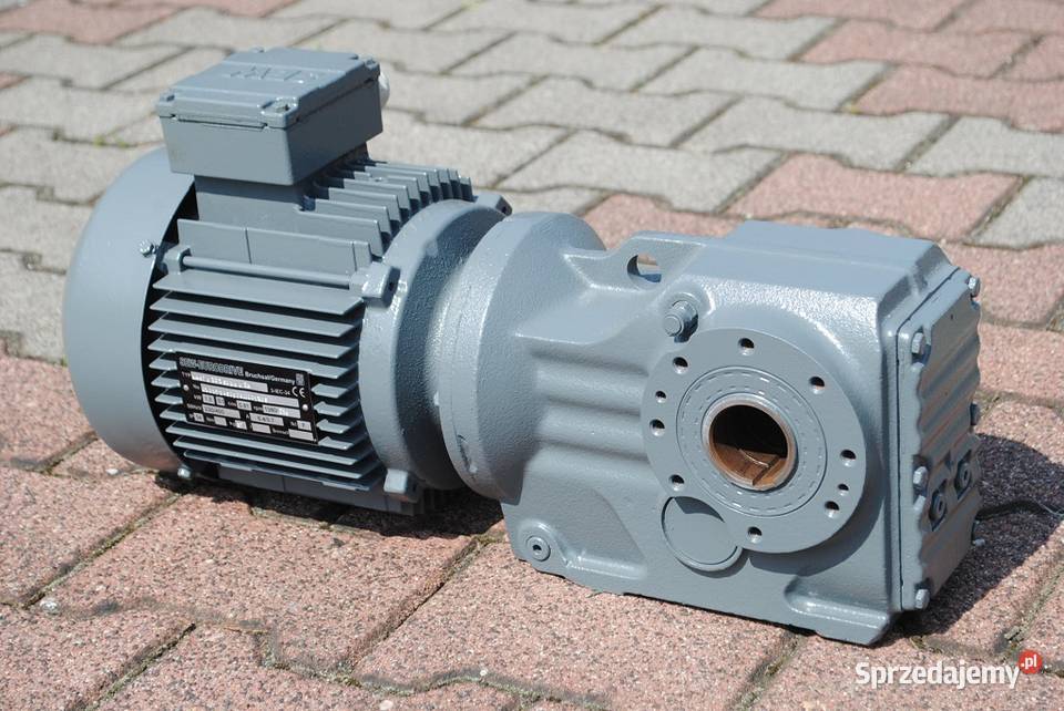 Motoreduktor kątowy 15kw 214obrmin firmy SEW Kargowa