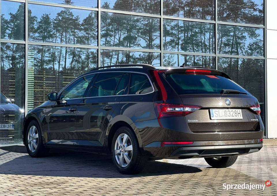 koda Superb 8xAlu ElKlapa Navi Kamera Grzane ogranicznik prędkości Kąty Opolskie