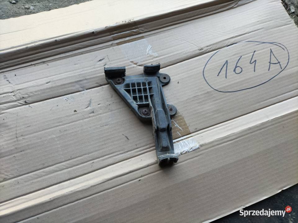 AUDI 80 B4 MOCOWANIE ZDERZAKA PRAWE LEWE