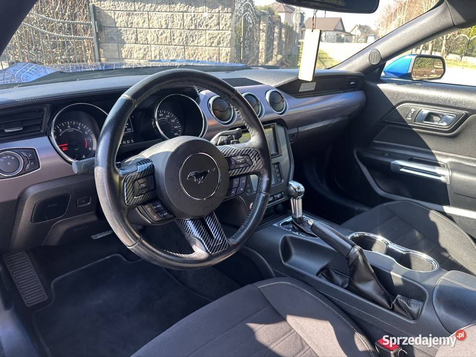 Ford Mustang 23 ecoboost 317 SUPER STAN benzyna Targowisko