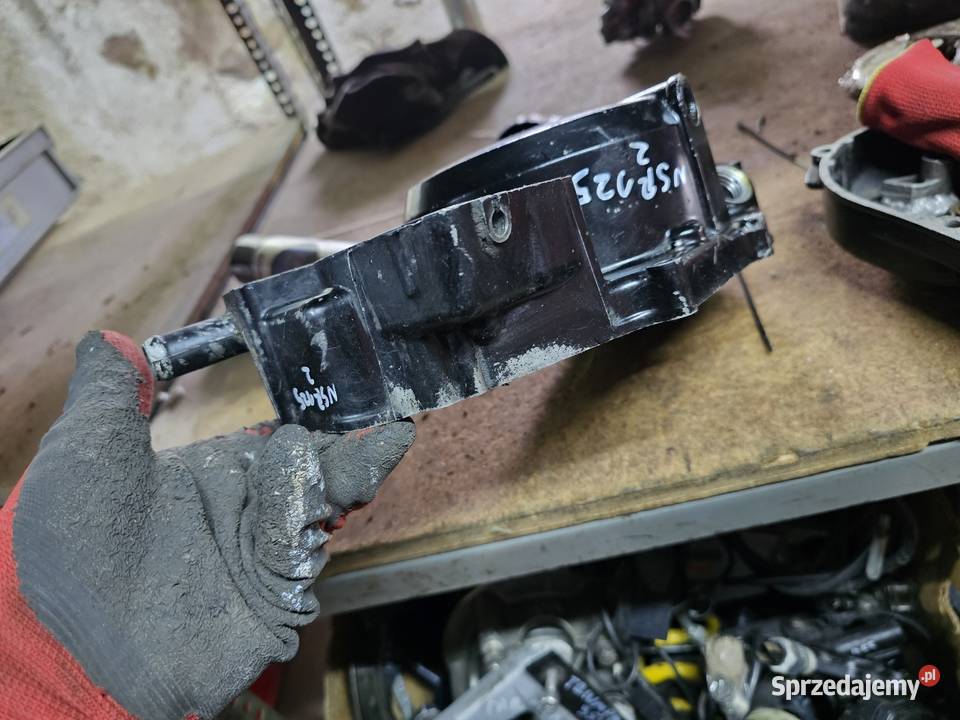 Honda NSR 125 jc20 pokrywa prawa sprzęgła w Jelenia Góra