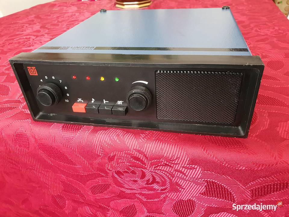 Stara zabytkowa radiostacja radiotelefon Unitra