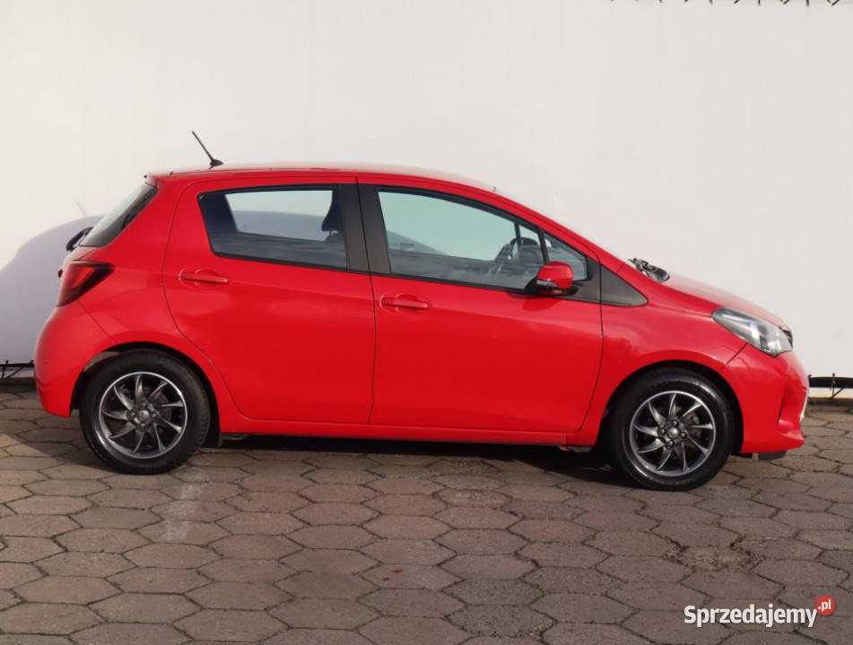 Toyota Yaris 10 VVTi Hatchback Łódź