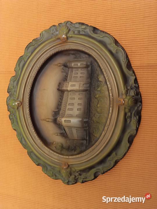 Patera naścienna z czasów PRL Łąki Kozielskie