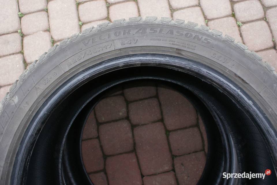 GoodYear Vector 4 Seasons 22545R17 94V Dynów