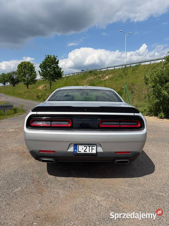 Dodge Challenger 36 V6 2020