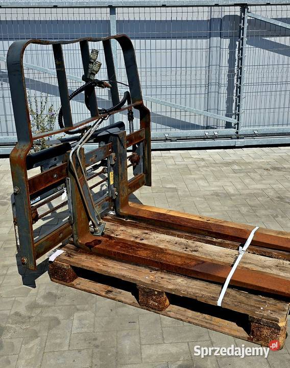 Paletyzer z przesuwem hydraulicznym Białystok