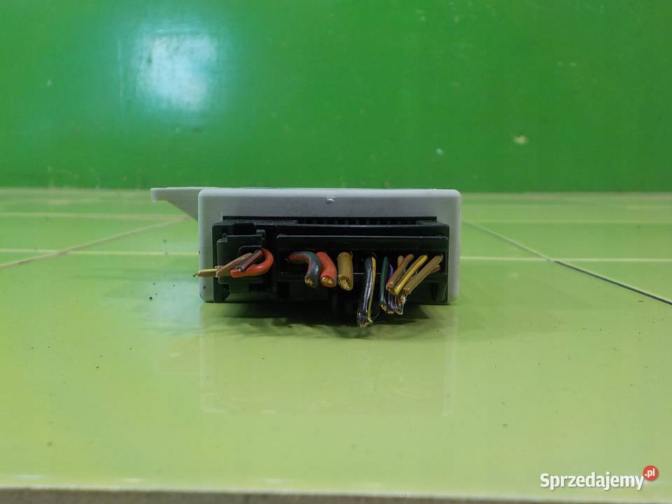 BMW Z4 E85 25 B 04r CABRIO 2D modul pompy paliwa Suków