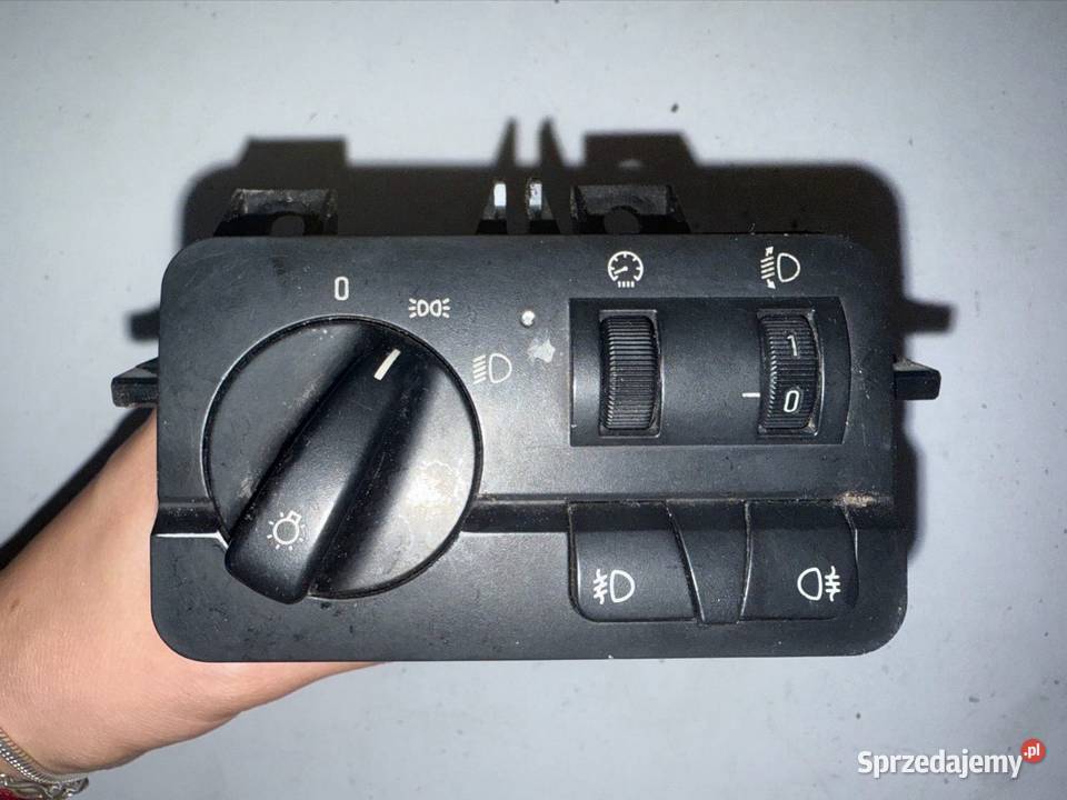 Włącznik przełącznik świateł BMW E46 Panele sterowania, przełączniki Ostrzeszów sprzedam