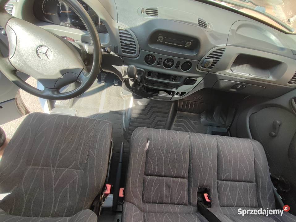 Mercedes Sprinter 413 kontener klima kat B 35t Radom