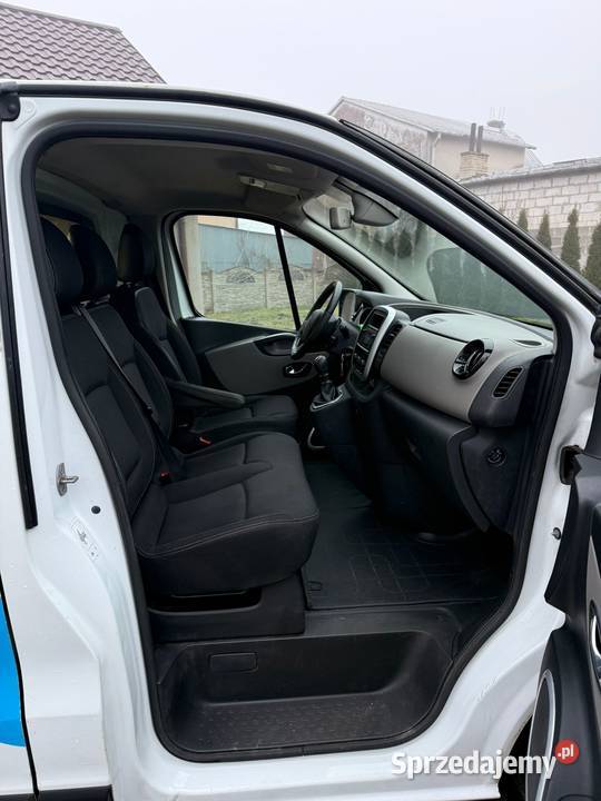 Renault Trafic 16D120LongzNiemiec 2017 Łuków