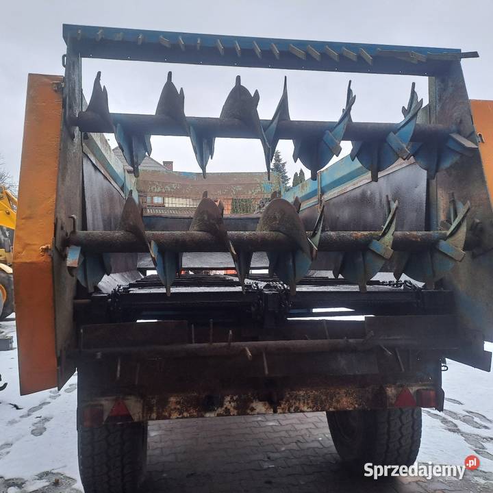rozrzutnik rolland traktor ursus Siedlce