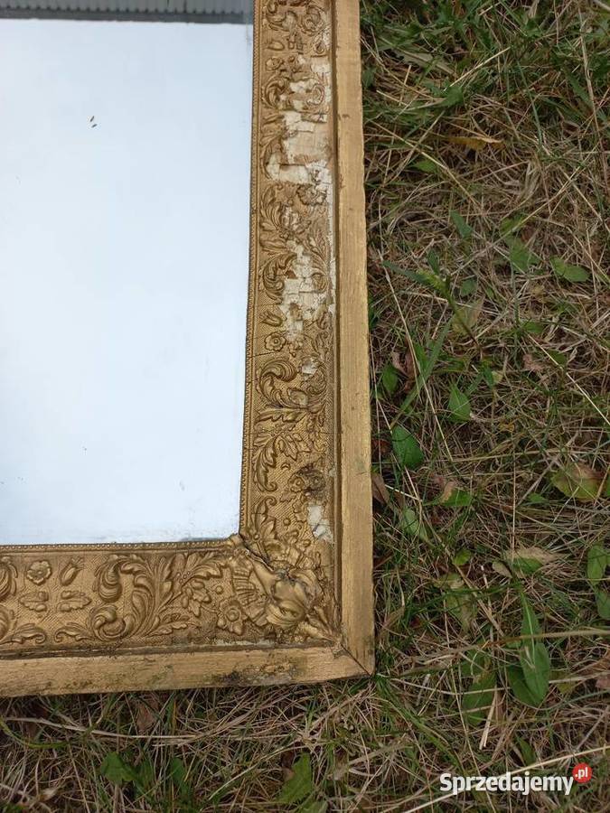 Lustro w starej ramie mazowieckie