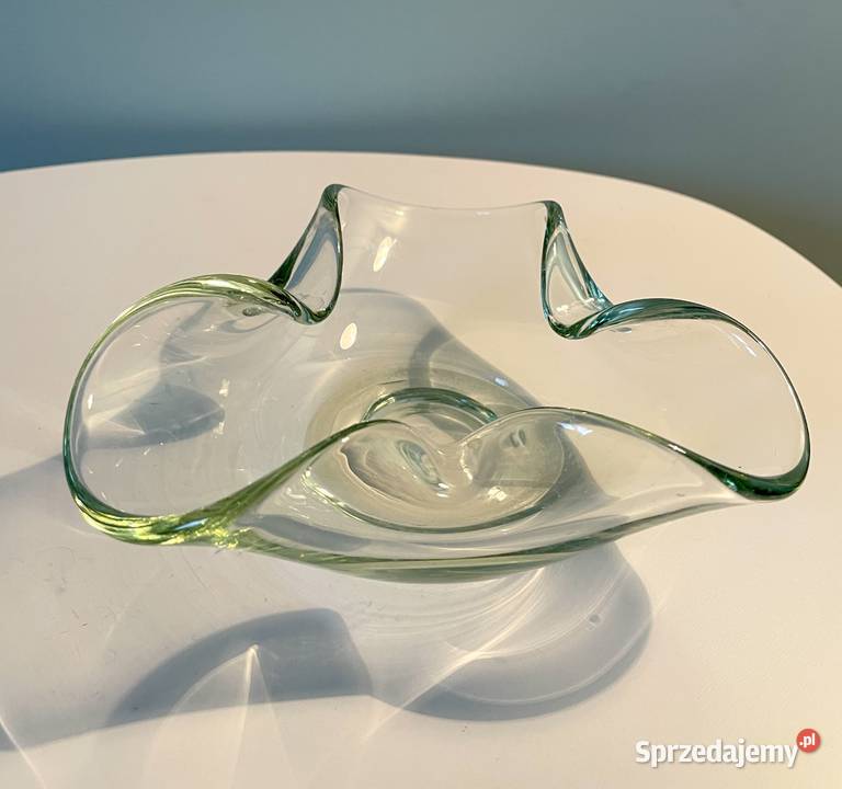 Popielniczka szkolna vintage ze szkła weneckiego Brodnica