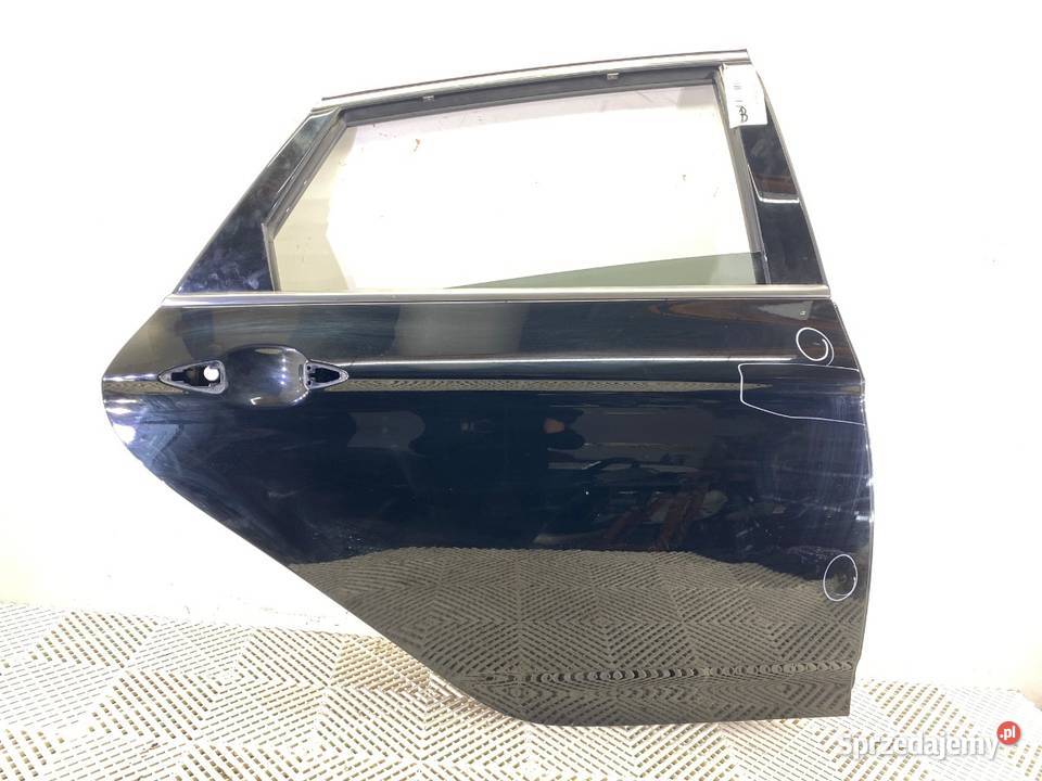 DRZWI PRAWY TYŁ HYUNDAI i40 Kombi sprzedam