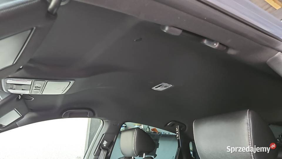 Sprzedam Tanio Hondę Accord Hybryda 2022r