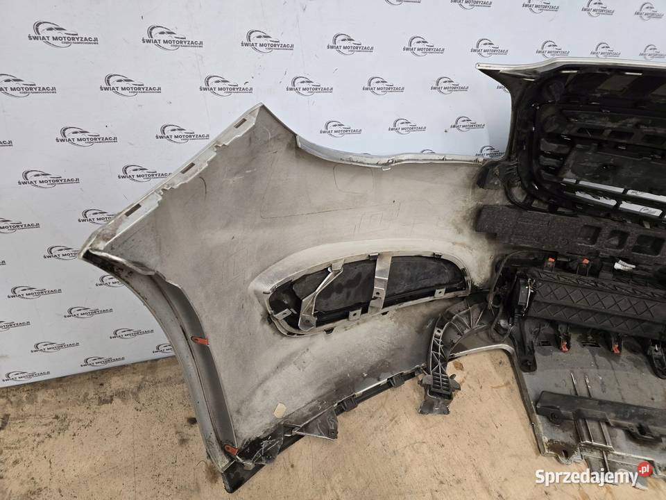 INSIGNIA A LIFT 13r zderzak przód Kielce