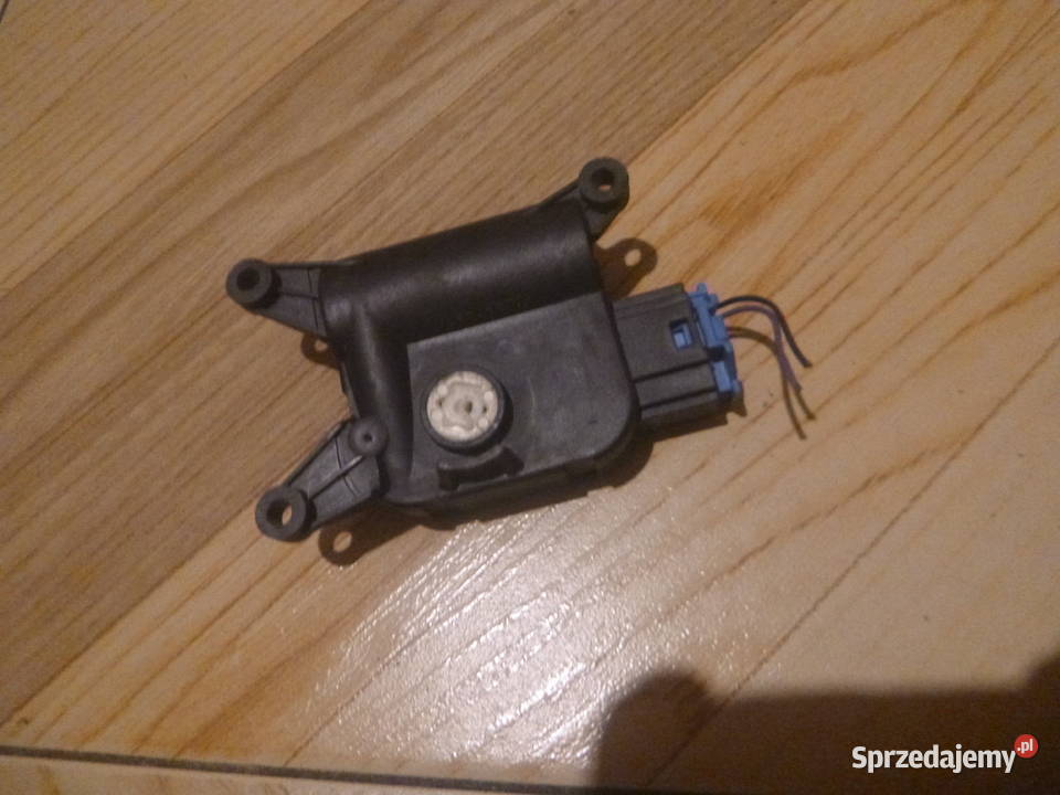 SILNICZEK NAGRZEWNICY VW AUDI SKODA 0132801364 osobowe