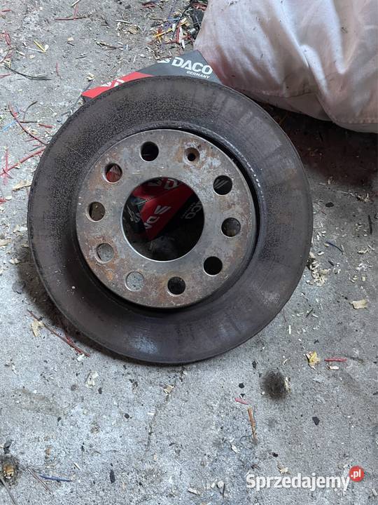 Tarcze hamulcowe tył A4 B6 255mm Suwałki