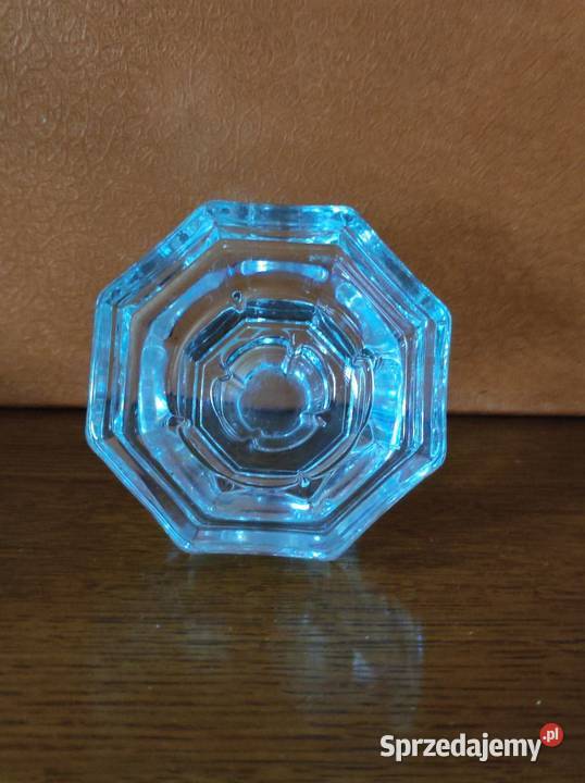 kryształowy świecznik fazowany cięty lśniący