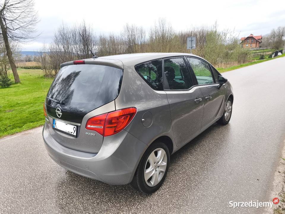 opel Meriva b 14 benzyna super stan zamiana kupiony w polskim salonie Śniadka Druga