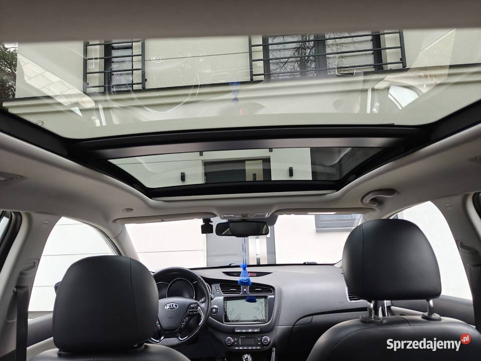 KIA Ceed 16 GDI LPG Business Line Android Auto 2 1591cm3