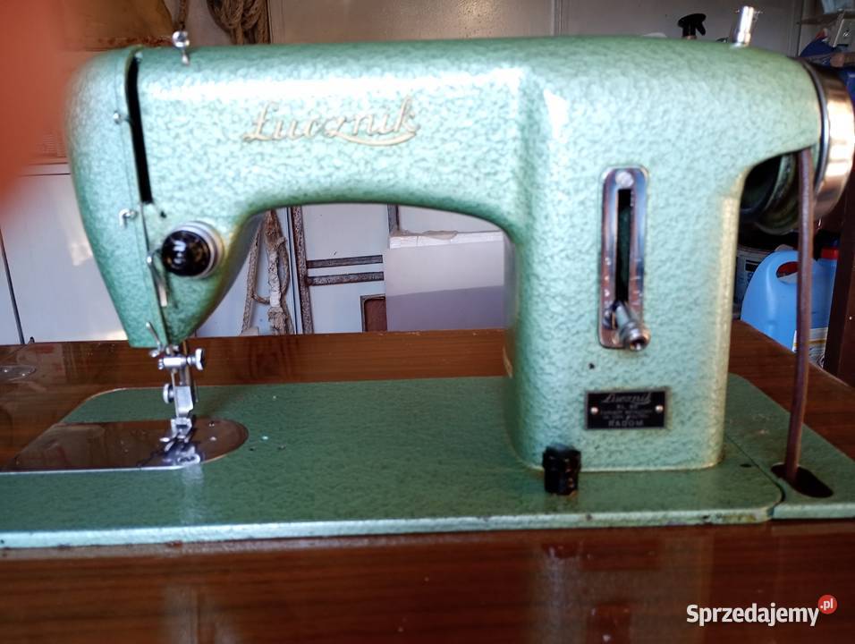 Maszyna do szycia PRL Ostrowiec Świętokrzyski
