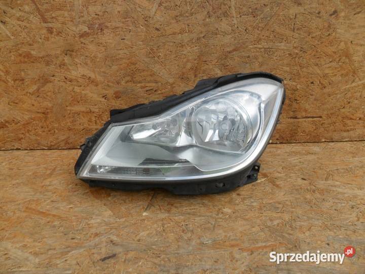 Lampa Przednia Mercedes C Klasa W204 A2048204959