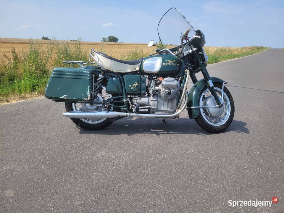 MOTO GUZZI V7 Kostomłoty