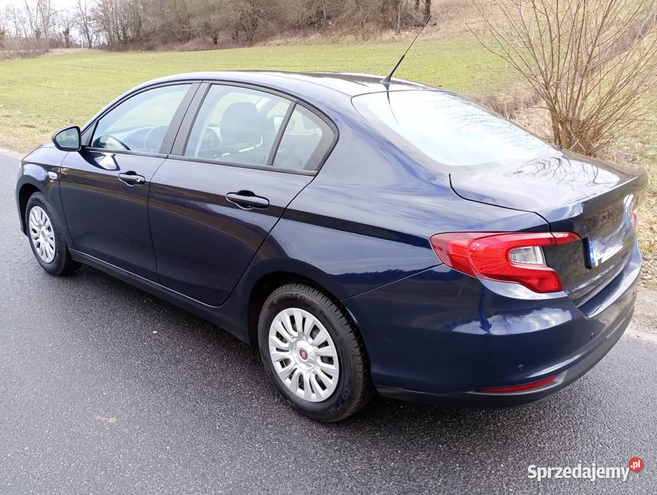 Wypożyczalnia wynajem FIAT TIPO 14 benzyna 90 Płock sprzedam