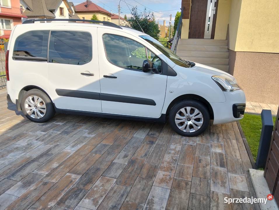 Citroen Berlingo 16hdi 2015r podlaskie Białystok sprzedam