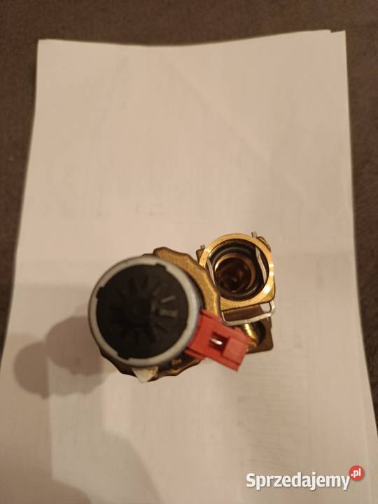 2 VVAILLANT KORPUS Z ZAWOREM TRÓJDROŻNYM Liszkowice