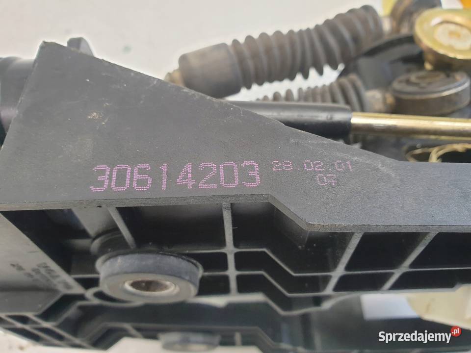 Volvo S40 V40 19 D LEWAREK ZMIANY BIEGÓW Linki Janów