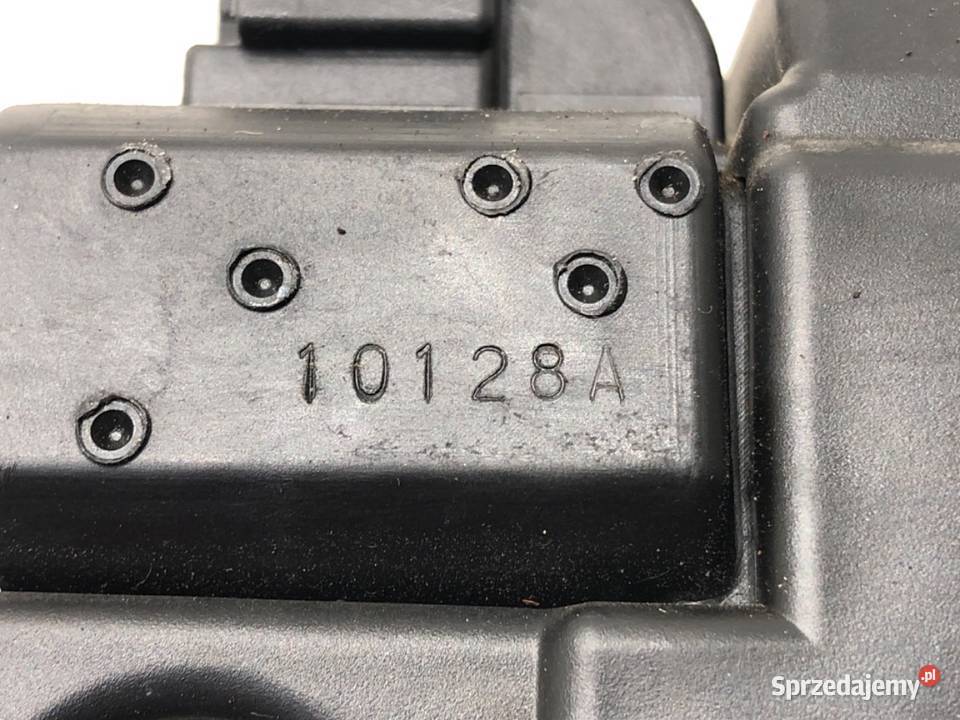 ZAMEK KLAPY TYŁ SUBARU LEGACY V SedanLimuzyna