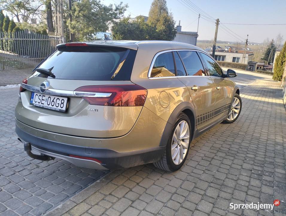 Opel Insignia 20cdti 170 Country Tourer asystent pasa ruchu Więcbork