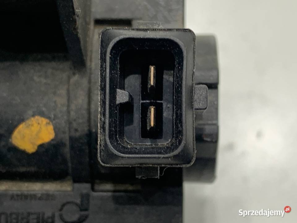 ZAWÓR PODCIŚNIENIA RENAULT TRAFIC III 16 125