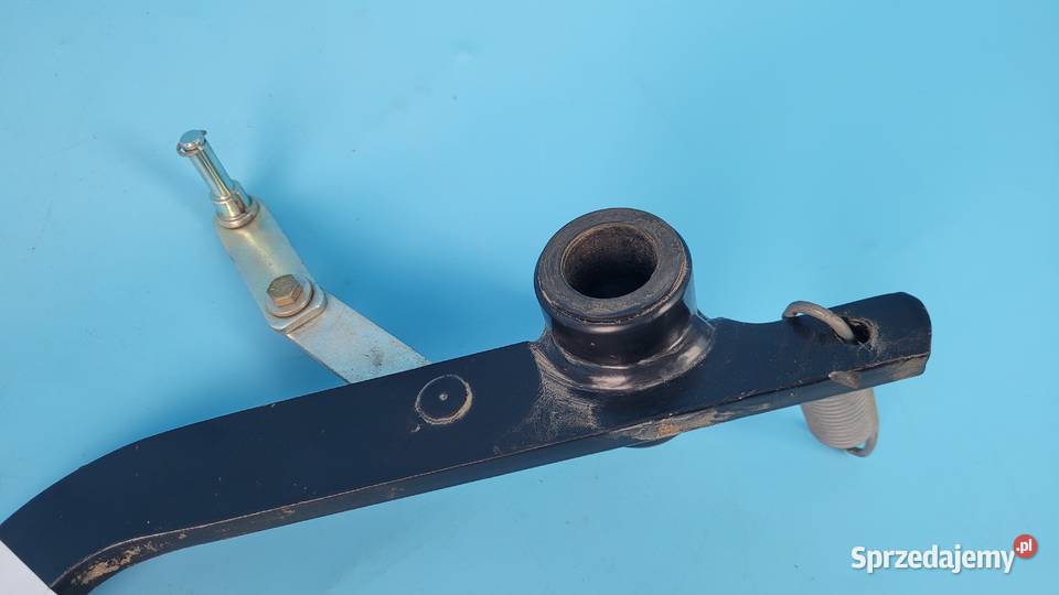 CASE IH PUMA 145 12r PEDAŁ SPRZĘGŁA 87566902