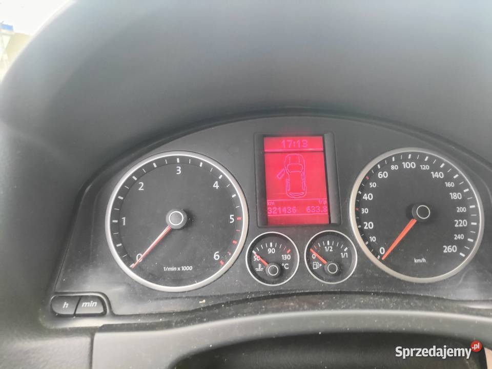 Tiguan 20 TDI 140 4 Motion Automat bi Xenon Brzeziny sprzedam