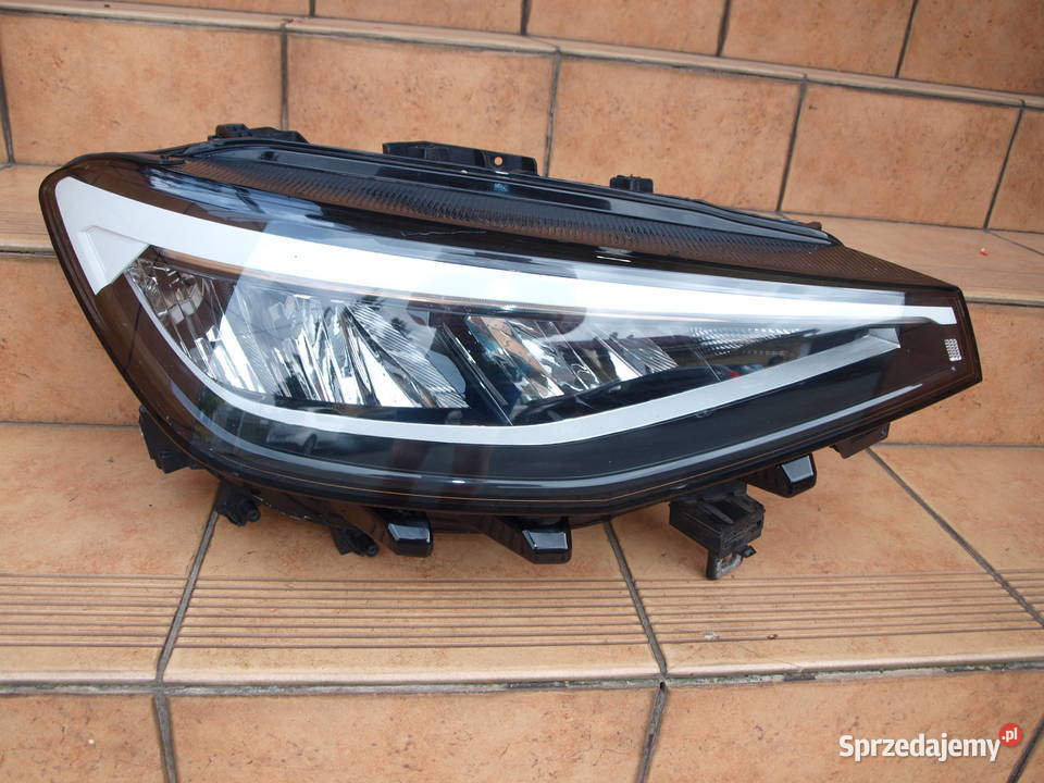 VW iD4 iD4 lampa prawa przód Led kompletna 2020 Kalisz