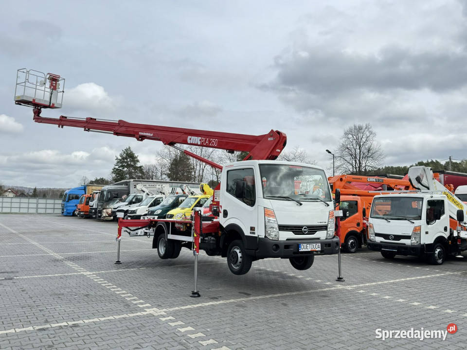 Nissan Cabstar Podnośnik Koszowy 25m CMC PLA 250 manualna Widełki