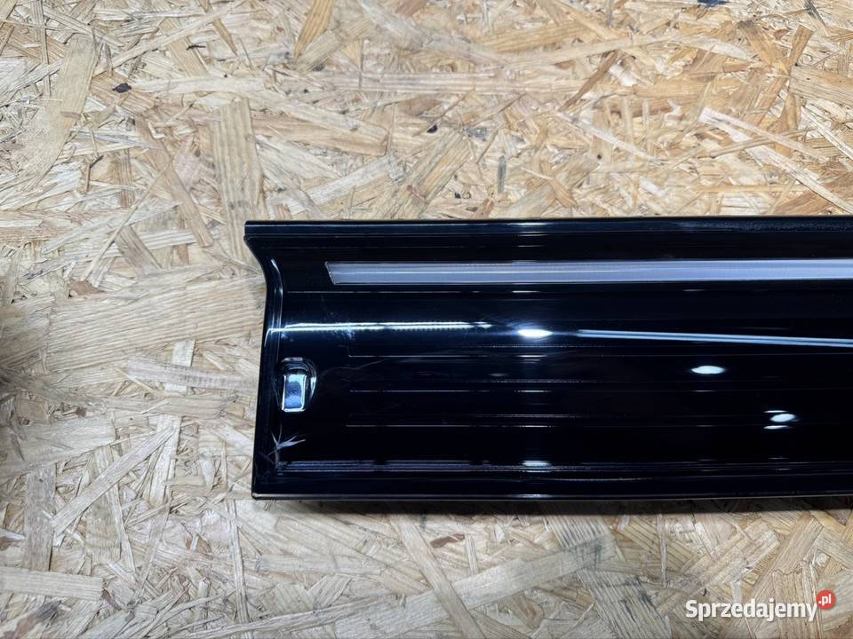 Lewy led grilla atrapy Tiguan 3 III 571 Światła do jazdy dziennej DRL Sieraków