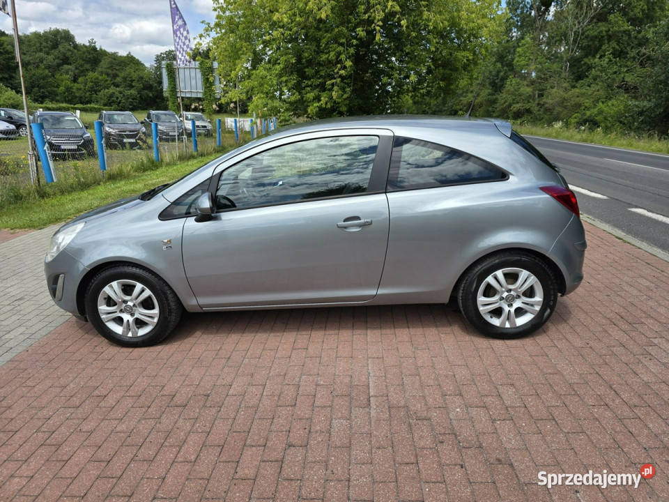 Opel Corsa Opel Corsa 12 benzynka z klimatyzacja isofix Cielcza