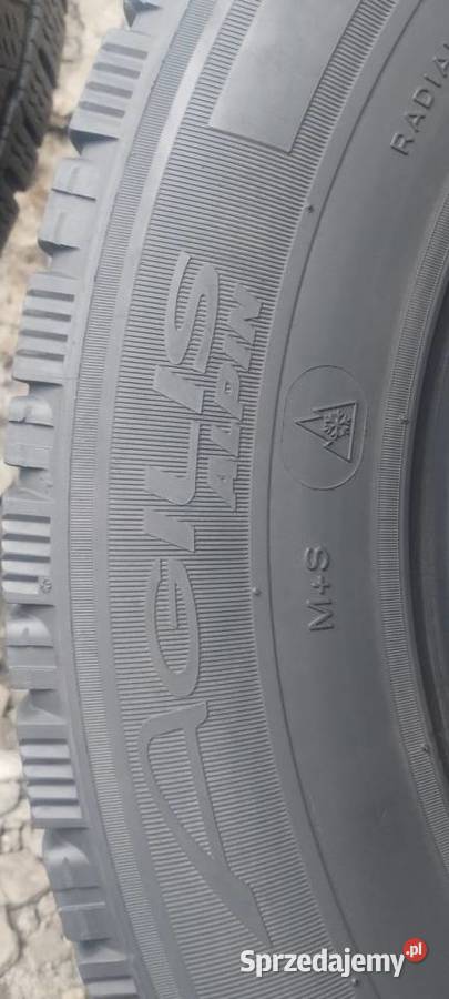 Opony zimowe 20570 R15 C Tyczyn