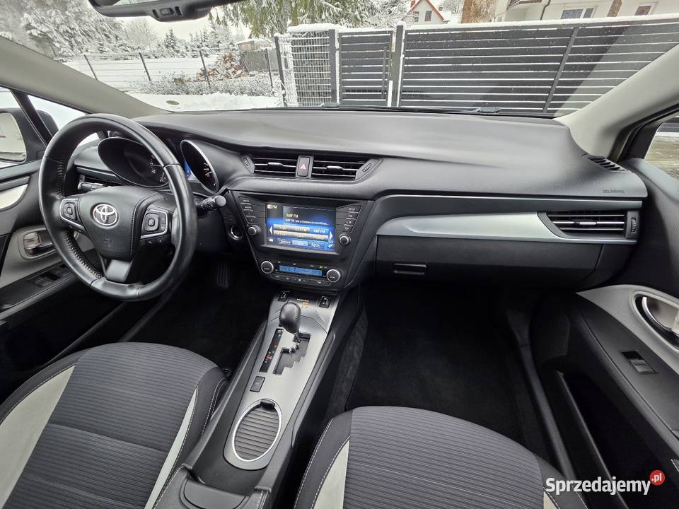 Toyota Avensis 18 Valvematic automat sran elektryczne szyby małopolskie sprzedam