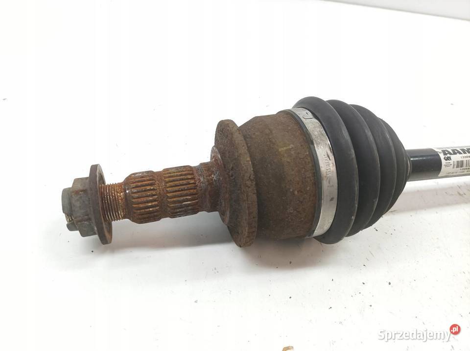 PÓŁOŚ PRAWY PRZÓD 17 CDTI 13356124 Opel Astra IV sprzedam