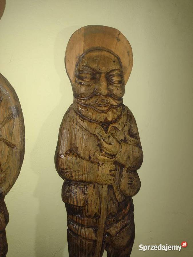 duże rzeźby drewniane Chorzew