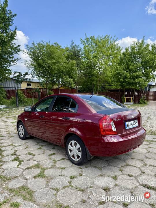 Hyundai Accent 2007 14 B 150 000 Warszawa