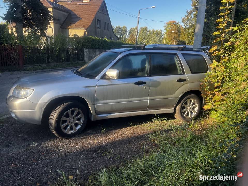 Subaru Forester 20 benzyna 4X4 158 2007r